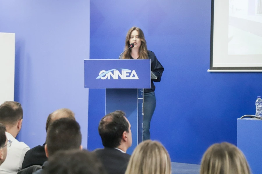 52-xronia-onned-3.jpg