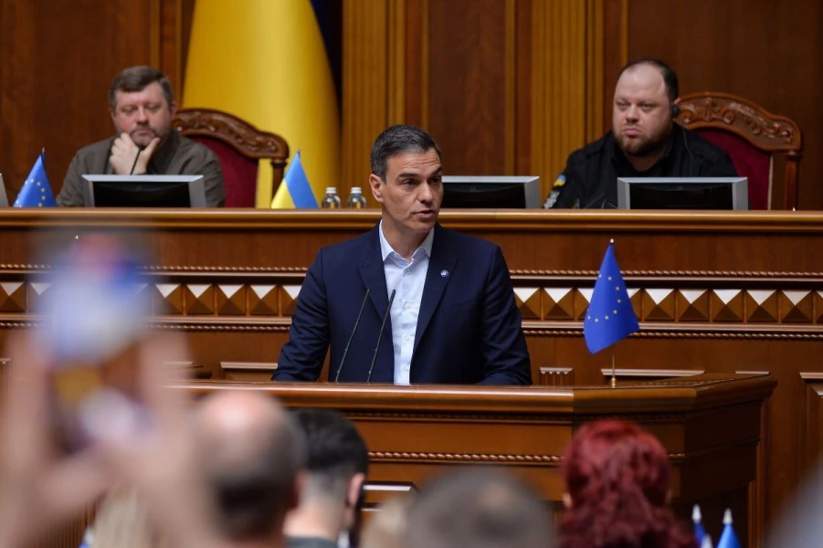 sanchez-ukraine-4.jpg