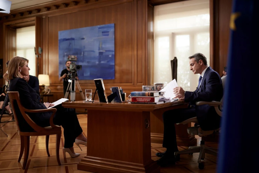 mitsotakis-kosioni.jpg
