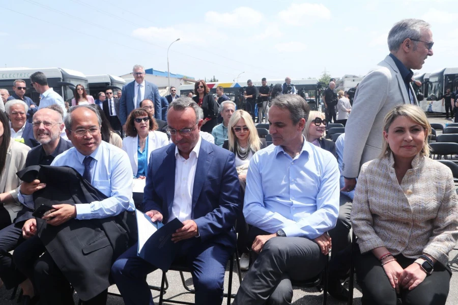 mitsotakis-staikouras-oasth.jpg