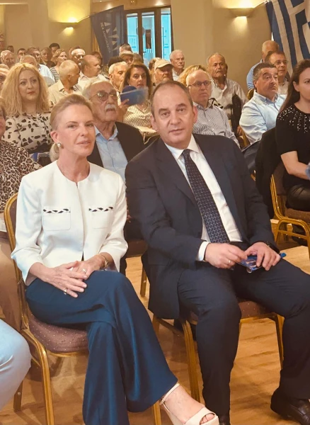 plakiotakis3.jpg