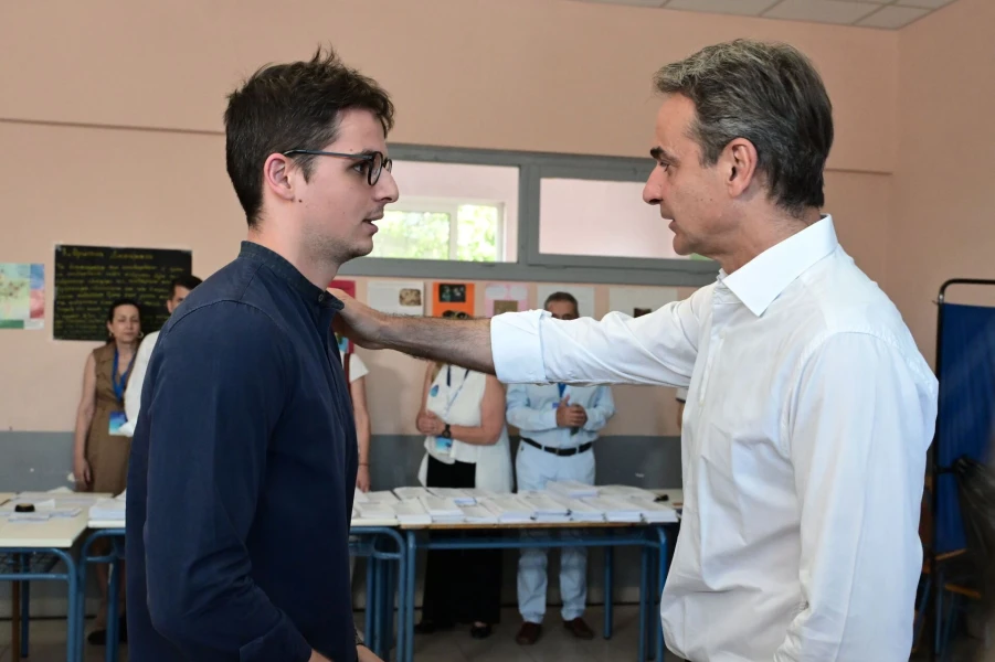 6247001.jpg