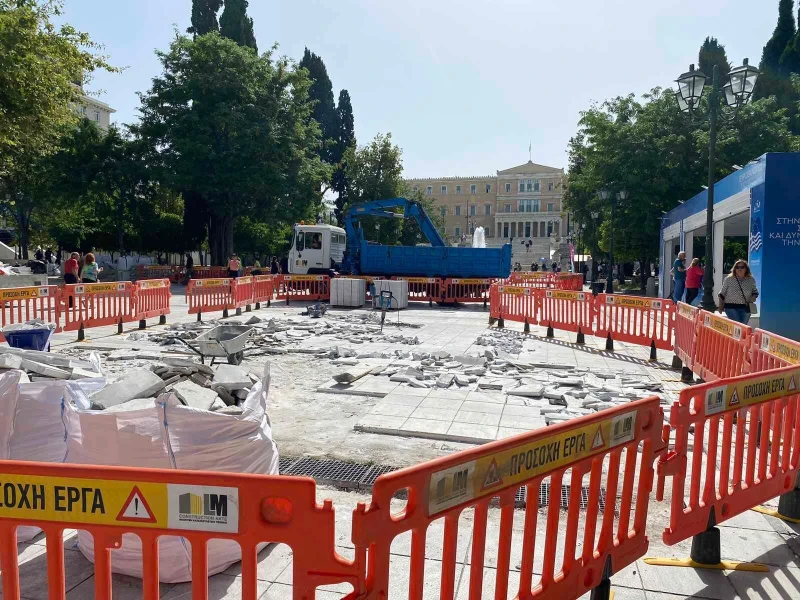 plateia-syntagmatos2.jpg