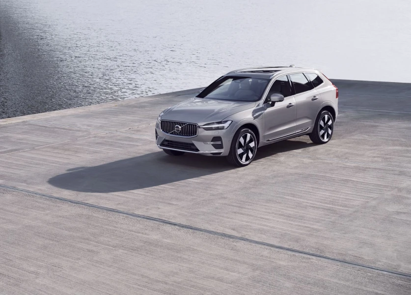 294987-xc60-recharge-t8-silver-dawn.jpg