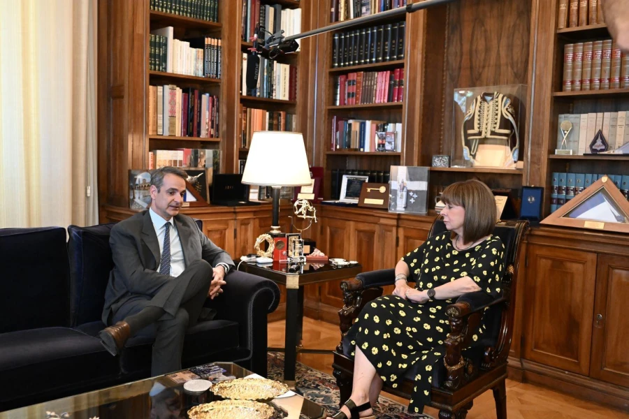 mitsotakis-ptd.jpg