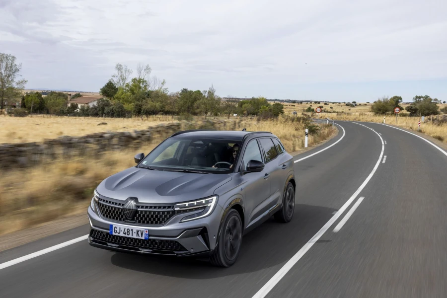 renault-austral-75-times-around-the-world-to-ensure-its-quality.jpg