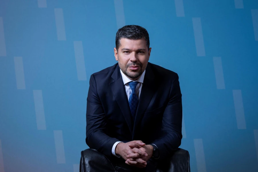 gstassis-chairmain-ceo.jpg