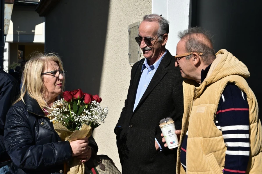 grafeia-kasselakh.jpg