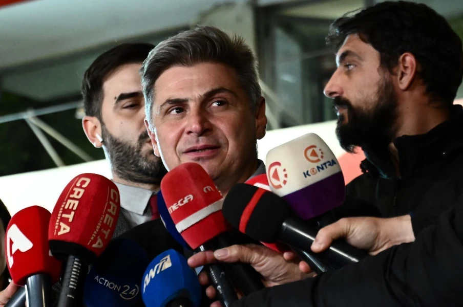 faradourhs-syriza.jpg