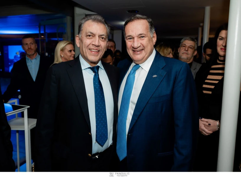 kapralos-vroutsis.jpg