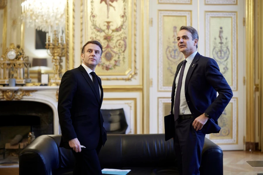 mitsotakis-macronjpg2.jpg