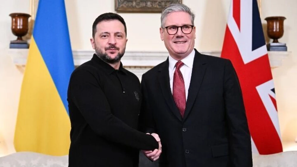 w01-203425zelenskystarmer29955073.jpg