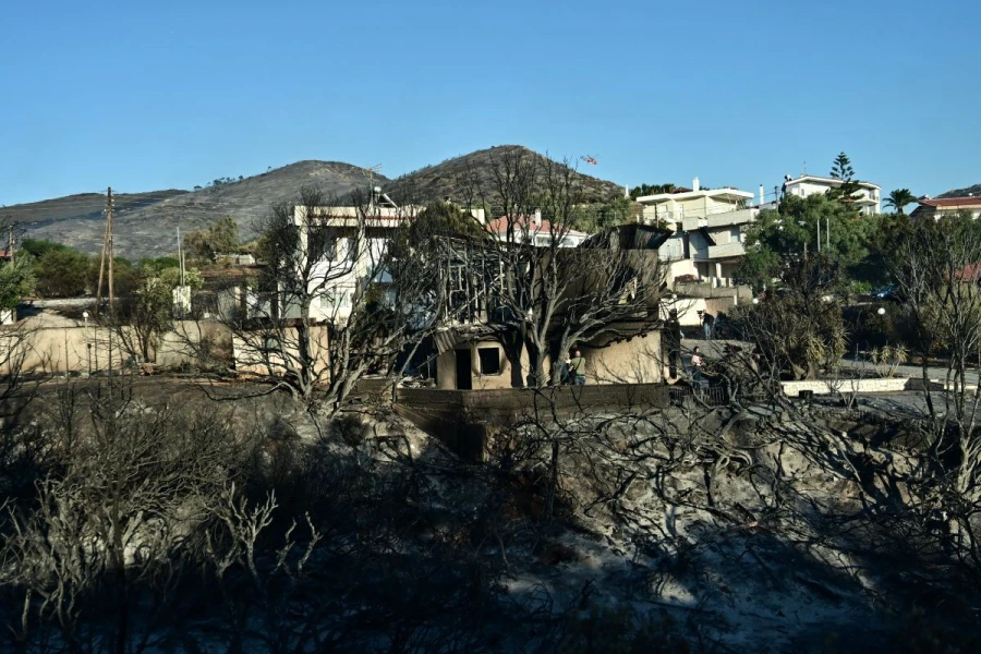 pyrkagia-palaia-fokia2.jpg
