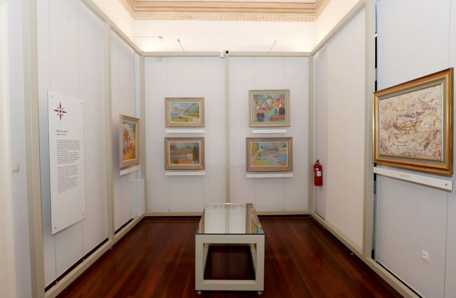 r61-2032.JPG
