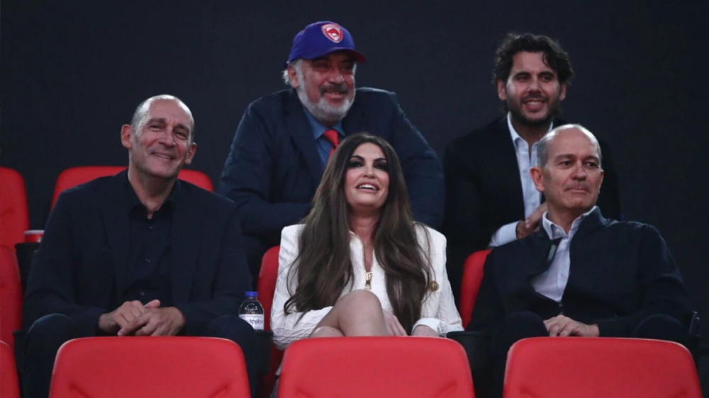 gkilfoil-olympiacos-sef.jpg