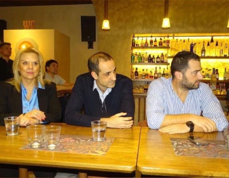 eyboiadimitriadis1.jpg