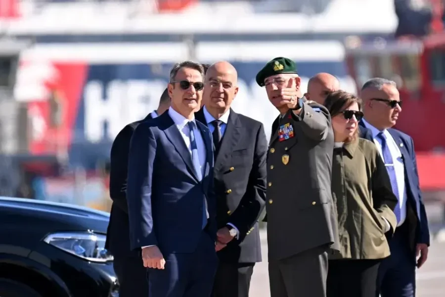 macron-mitsotakis-4jpg.webp