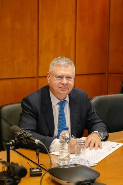 4-emp-683x1024.jpg
