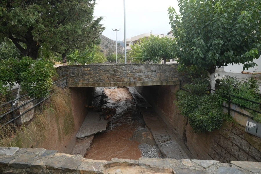 kriti-vroxi-1.jpg