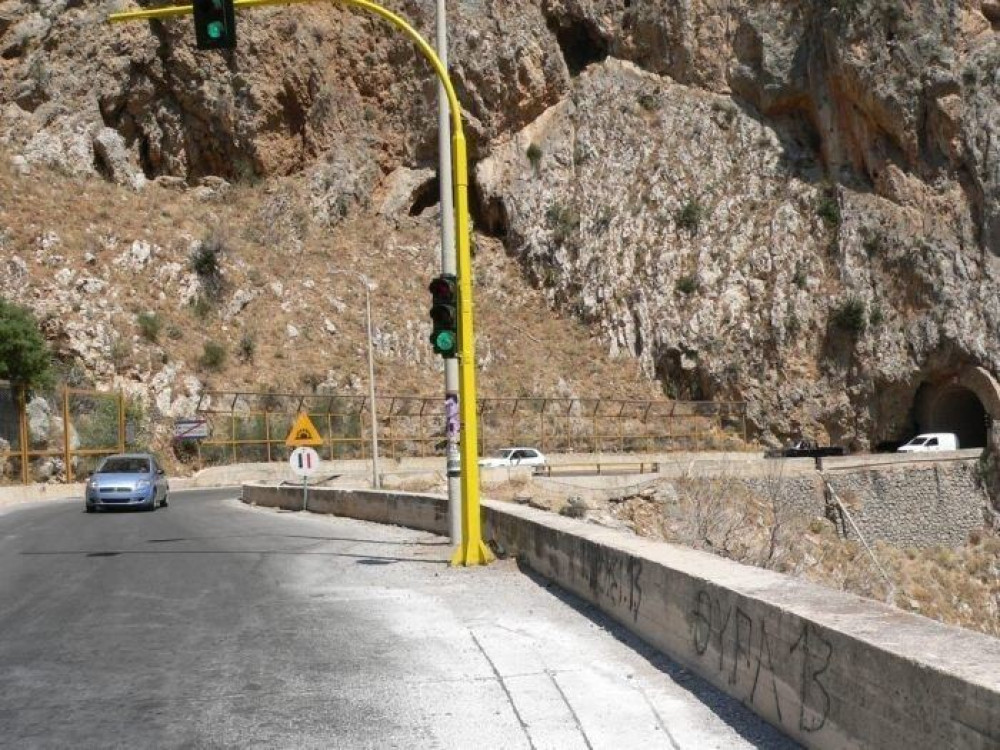 Χανιά: Έργα βελτίωσης στον οδικό άξονα Βρυσών – Χώρας Σφακίων