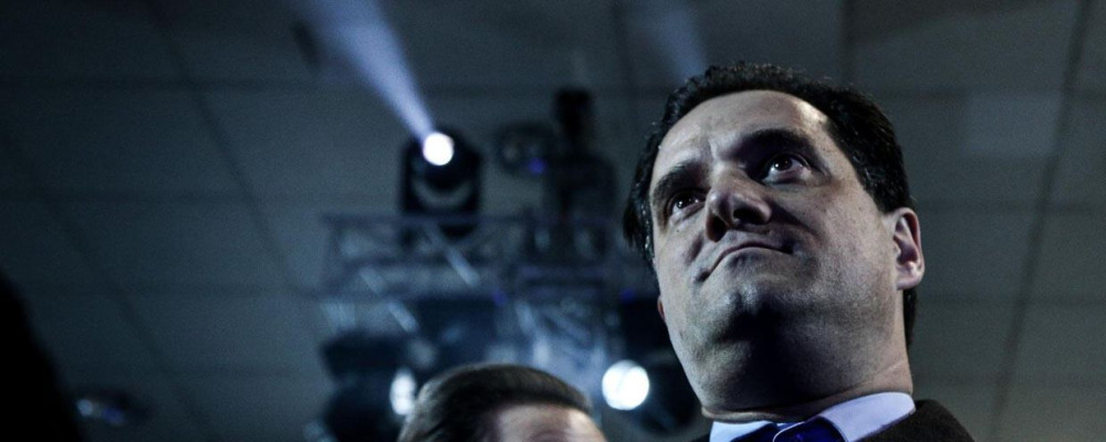 Ο Άδωνις “βλέπει” τον Παππά κατηγορούμενο για απιστία