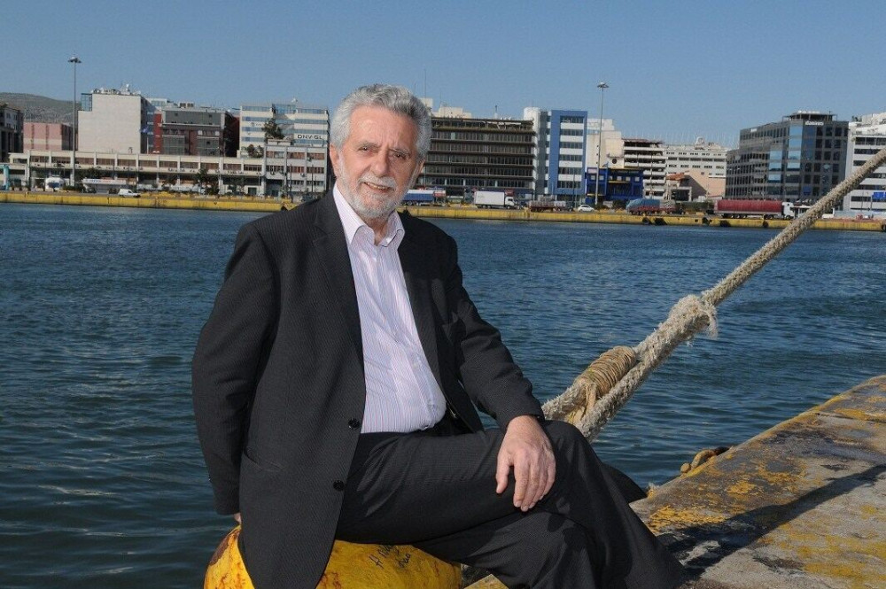Ο Δρίτσας έχει αγωνία για το… “δεξιό” προφίλ της ΝΔ