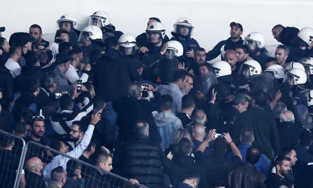 Άφαντος ο Βασιλειάδης, αγνοείται η ΕΠΟ για το…επίσημο ξύλο στο ΟΑΚΑ