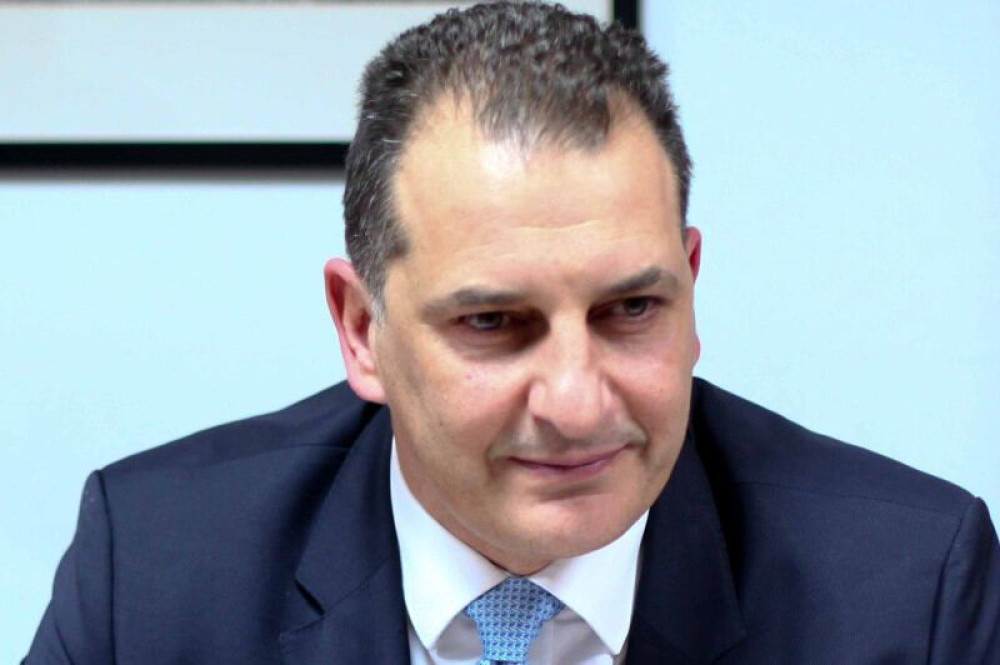 Ο εκατομμυριούχος υπουργός