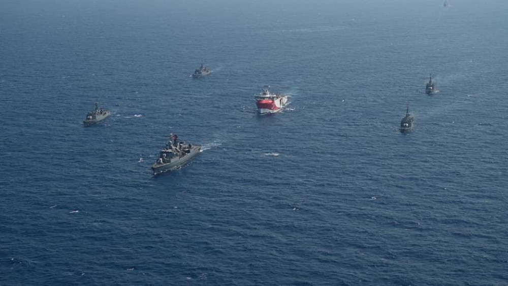 Φίλης: Να είμαστε προετοιμασμένοι για όλα – Η Τουρκία μουλάρωσε με τις κυρώσεις