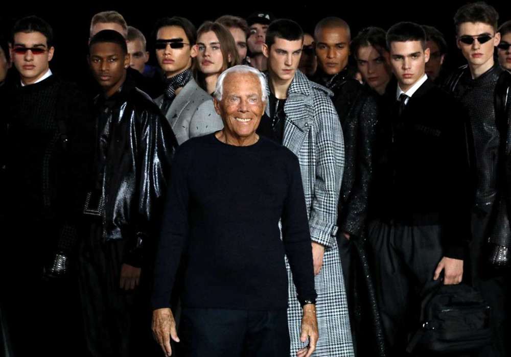 Επιδείξεις μόδας χωρίς καλεσμένους από τον Giorgio Armani