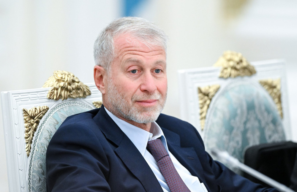 Κύπρος: έρευνα της αστυνομίας στα περιουσιακά στοιχεία του Ρόμαν Αμπράμοβιτς