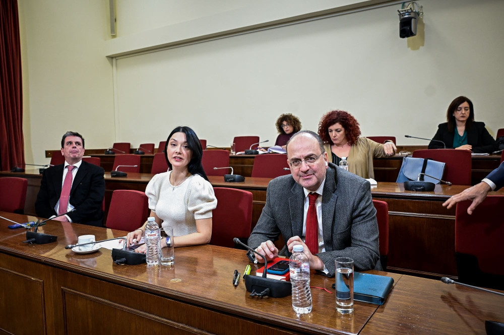 «Χυδαιότητα» για τη Γιαννακοπούλου η πολιτική εκτίμηση - Ένταση on air με τον Μακάριο Λαζαρίδη (video)