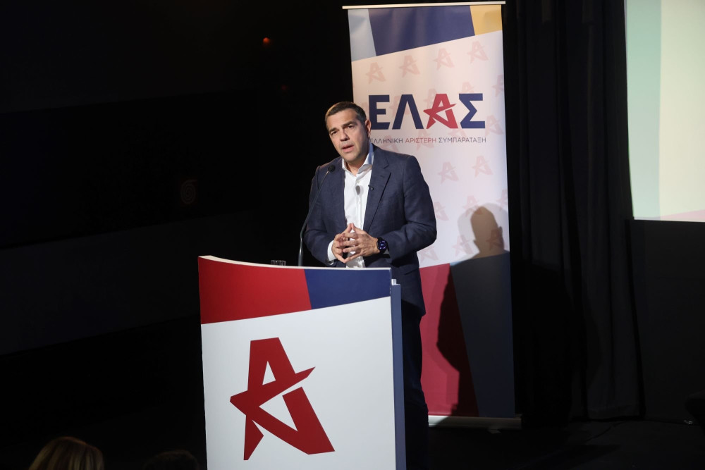 Σήμερα οι δημοσκοπήσεις είναι ένα «μικρό θαύμα» για τον Τσίπρα, χτες παρακολουθούσε το Predator!