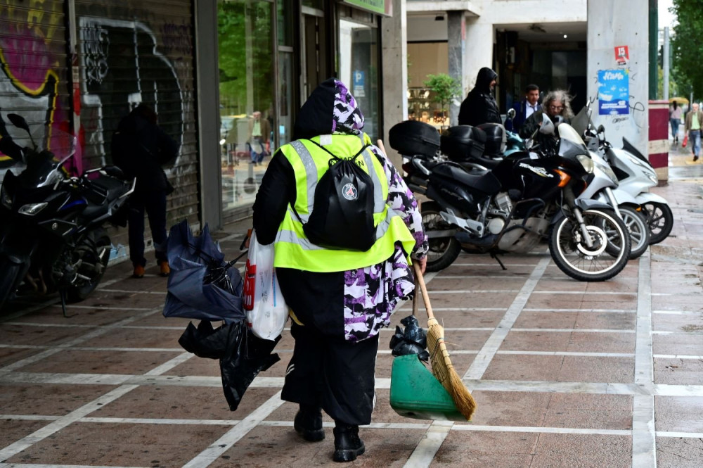 Υπουργείο Εργασίας: έκτακτα μέτρα για την προστασία των εργαζομένων από την κακοκαιρία