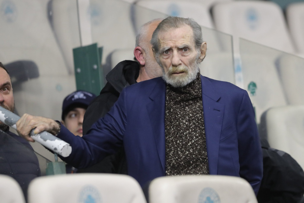 Σε στενό οικογενειακό κύκλο η κηδεία του Γιώργου Βαρδινογιάννη