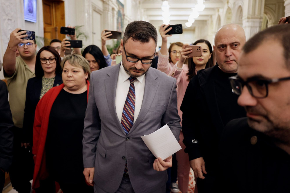 Ρουμανία: σε δίκη βουλευτής του εθνικιστικού κόμματος για υποκίνηση μίσους