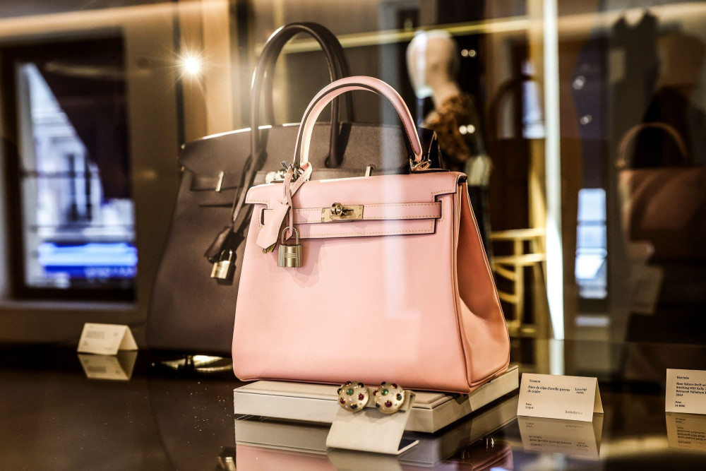 Τσάντες Hermès Birkin: περιορίζεται η υπεραξία μεταπώλησης