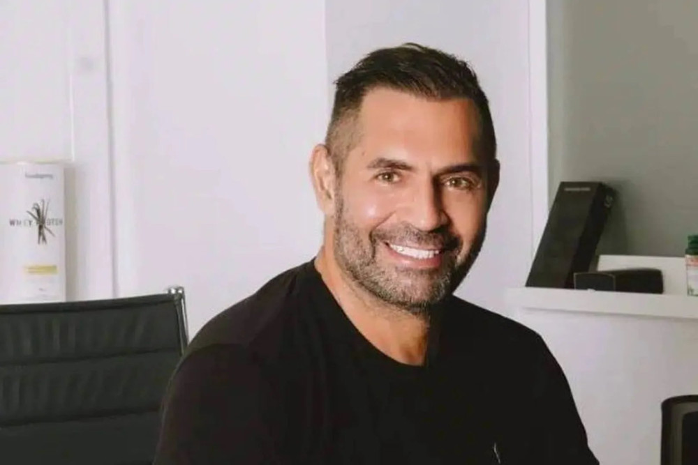 Αλεξάντερ Ασλάνι: Ποιος ήταν ο πλαστικός χειρουργός που δολοφονήθηκε στην Ισπανία