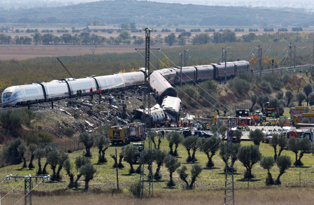 Ισπανία: η συγκλονιστική μαρτυρία 18χρονου Έλληνα που επέζησε από τη φονική σύγκρουση