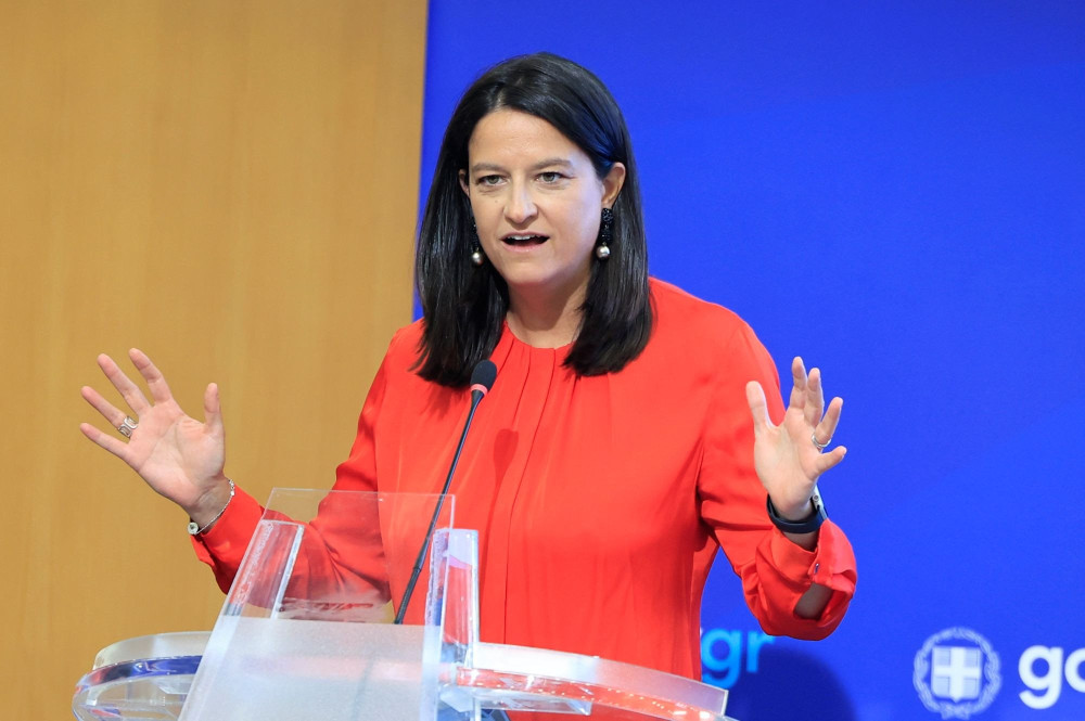 Νίκη Κεραμέως: Αύξηση μισθών 11% στον κλάδο των πετρελαιοειδών έως το 2028 (video)