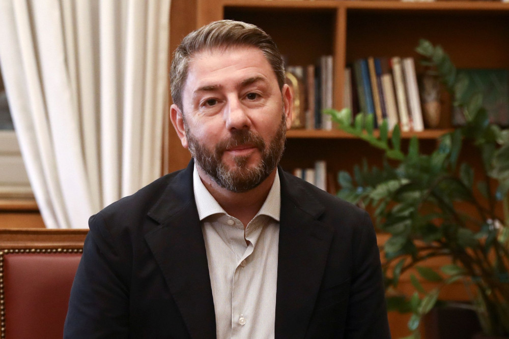 ΠΑΣΟΚ Ανδρουλάκη: λίγο ΣΥΡΙΖΑ, λίγο ΕΛΑΣ κι όπου βγει…