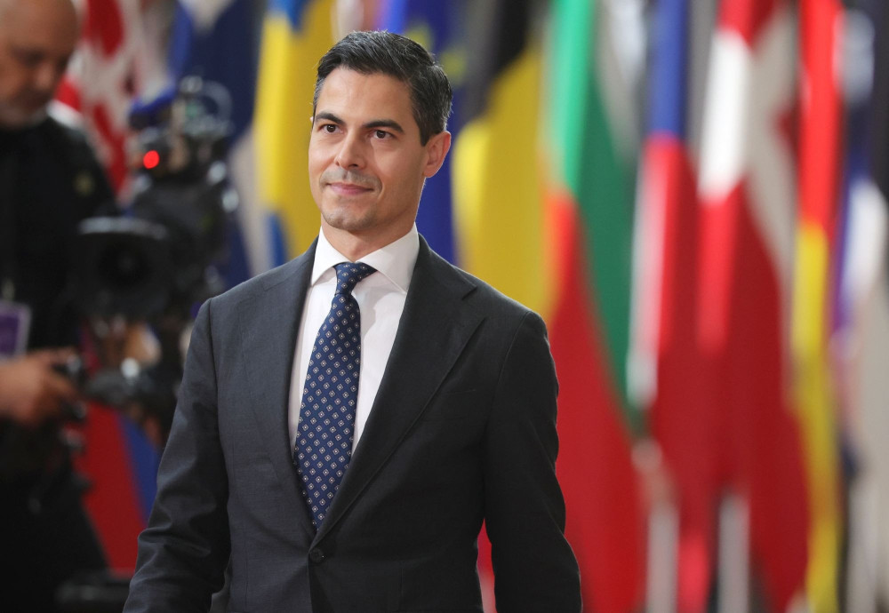Ολλανδία: ο πρώτος ανοιχτά ΛΟΑΤΚΙ πρωθυπουργός γίνεται πατέρας το 2027