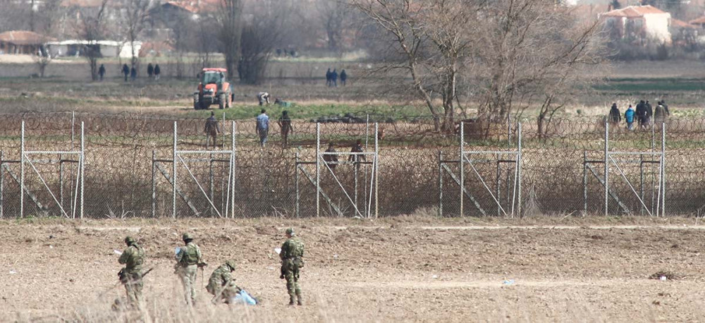 Πάνε Έβρο οι μετανάστες – Οικονόμου: Έτοιμος σύντομα ο φράκτης