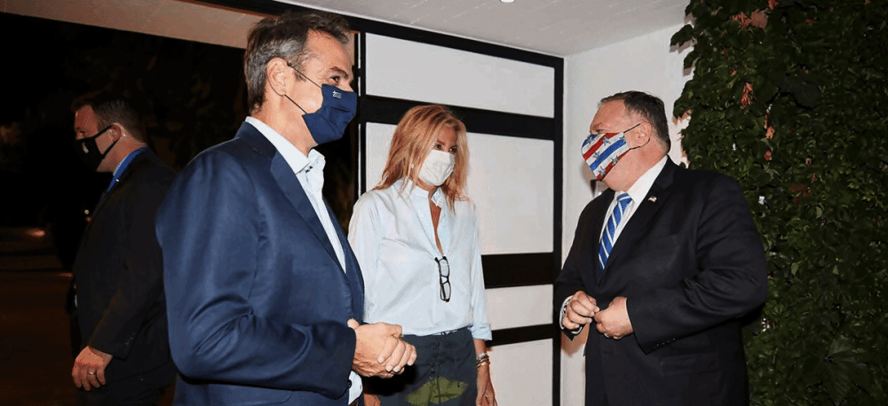 Στα Χανιά ο Πομπέο- Η υποδοχή στο σπίτι του πρωθυπουργού (video)