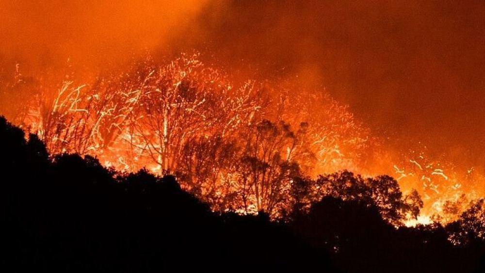 “Στάχτη” περισσότερα από 16 εκατ. στρέμματα εκτάσεων στην Καλιφόρνια