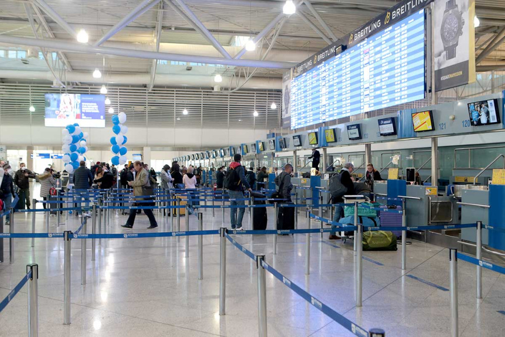ΥΠΑ:”Ανώμαλη προσγείωση” για την επιβατική κίνηση με μείωση 68%