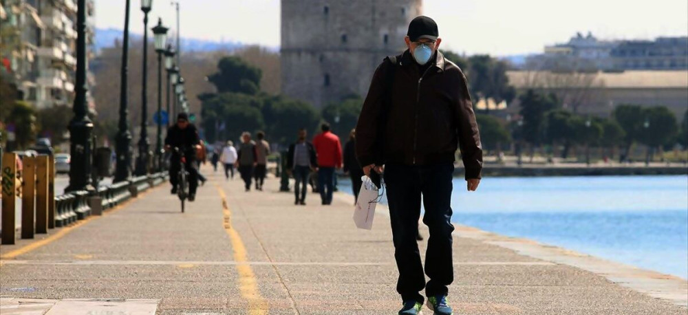 Μόσιαλος: Δεν πρέπει να ανοίξει όλη η χώρα ταυτόχρονα- Άρση του lockdown σε “ζώνες”