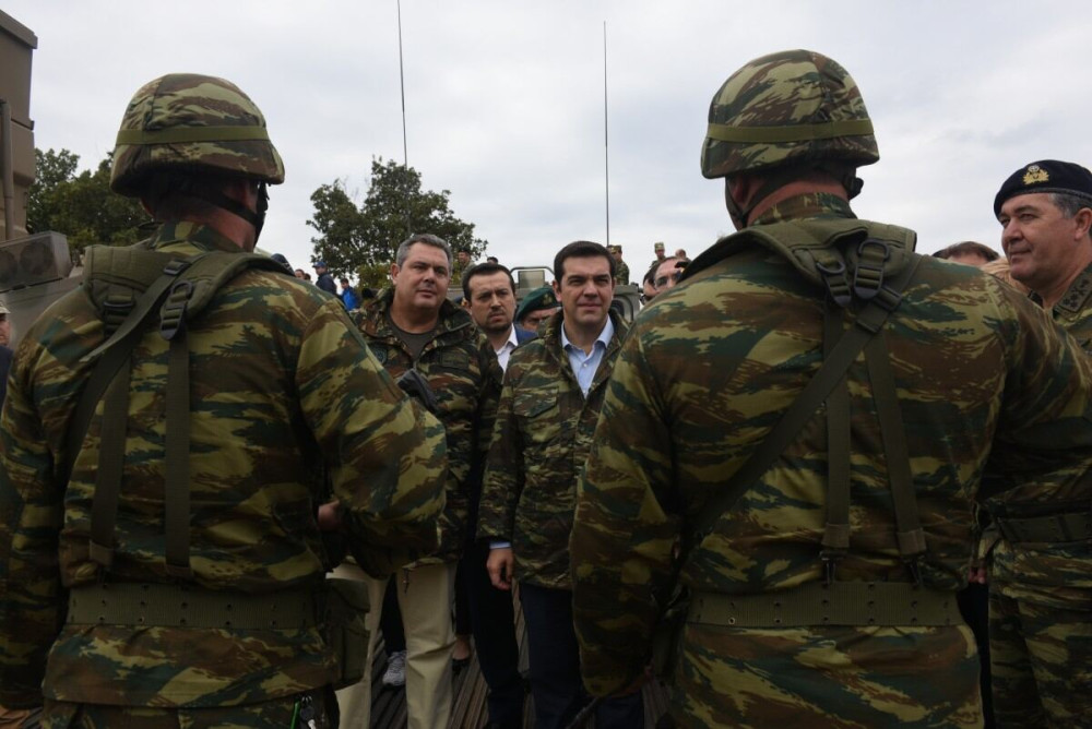 Ο πατριωτισμός στα χρόνια του “μπούλη” και του Αλέξη
