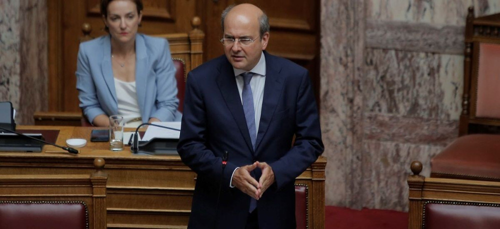 Χατζηδάκης: Τέλος στη “φάμπρικα” με τα ιδιωτικά εκκλησάκια σε περιοχές εκτός σχεδίου