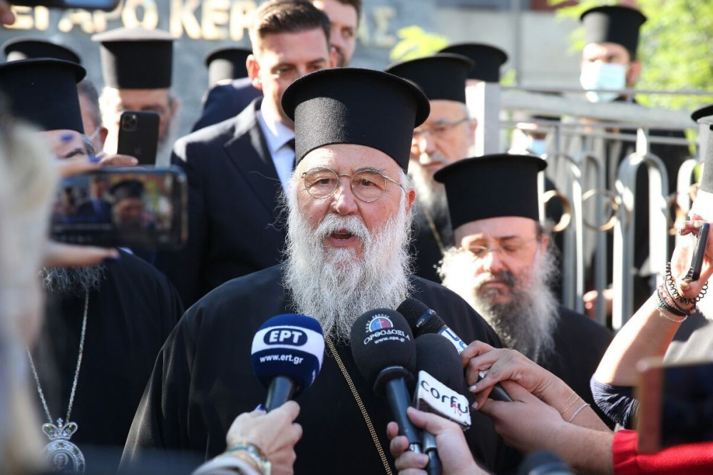 Μητροπολίτης Κερκύρας Νεκτάριος: Η πανδημία πρόσχημα για να μην κοινωνούμε!